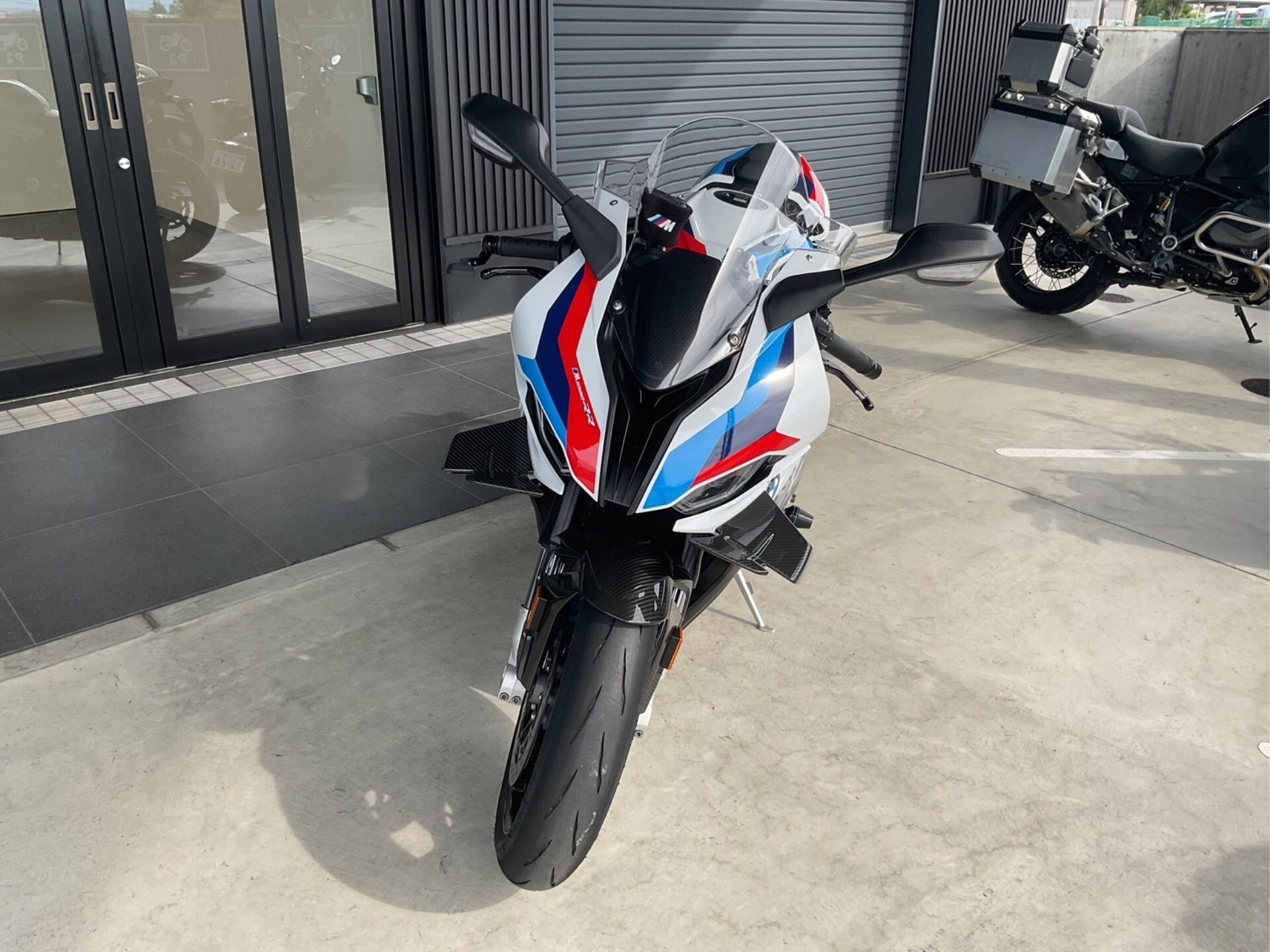 BMW M1000RR