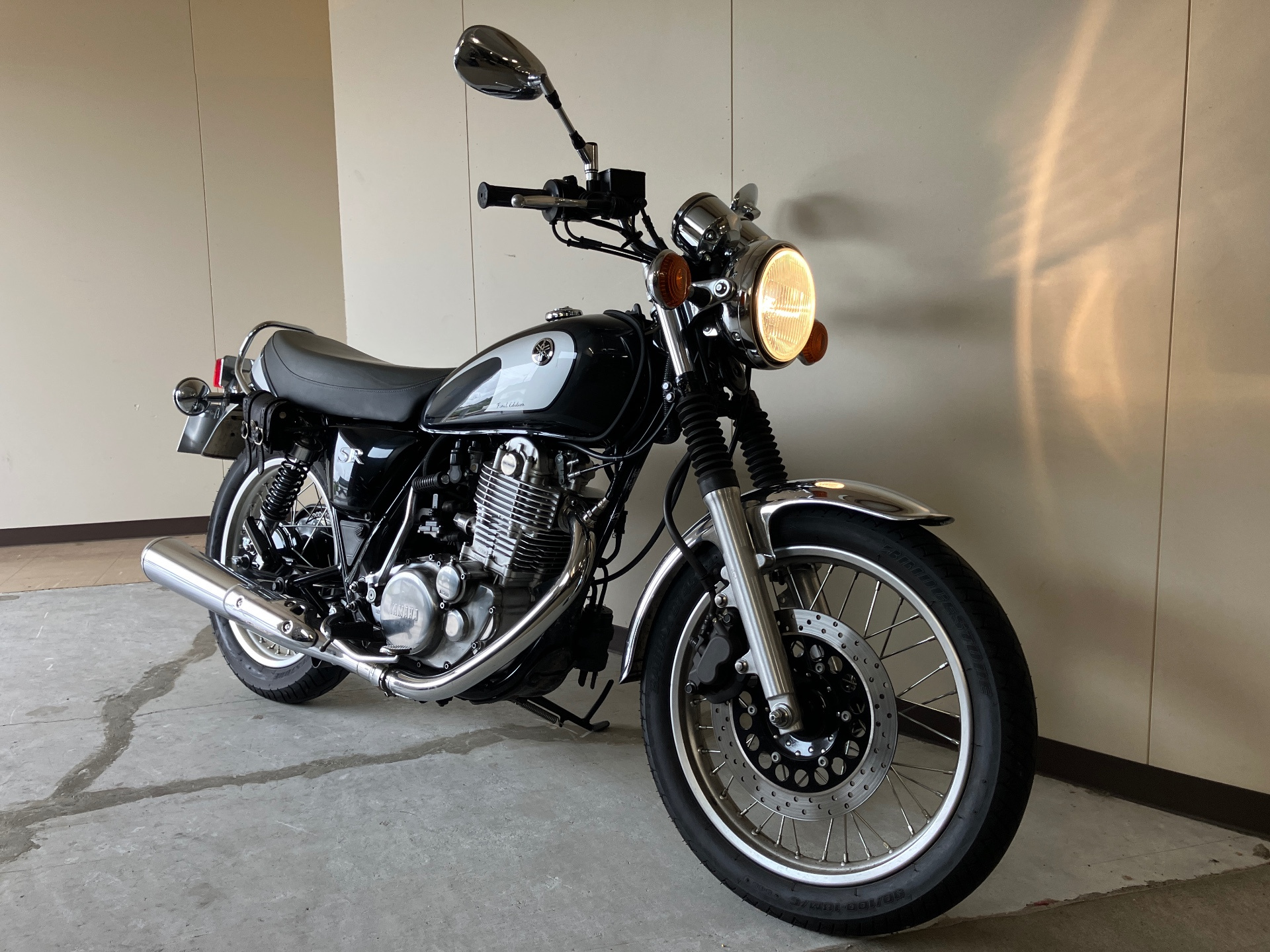 Yamaha SR400 FINAL ED