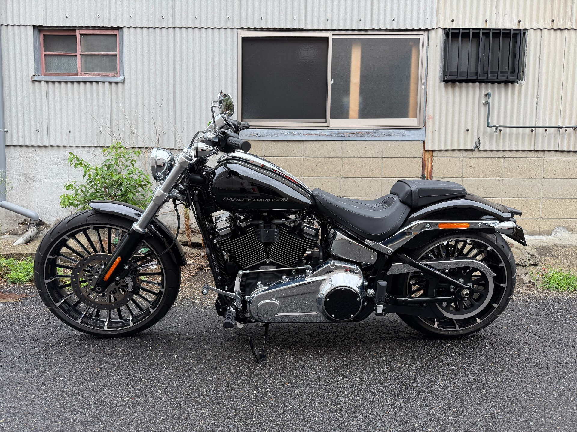 Harley-Davidson Breakout FXBR