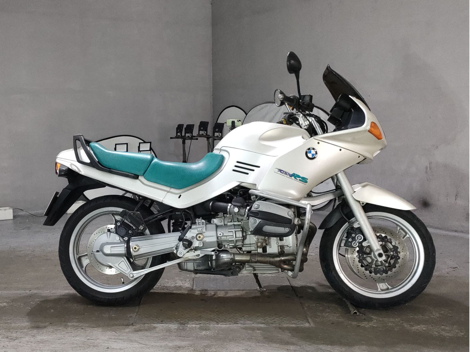 BMW R1100RS