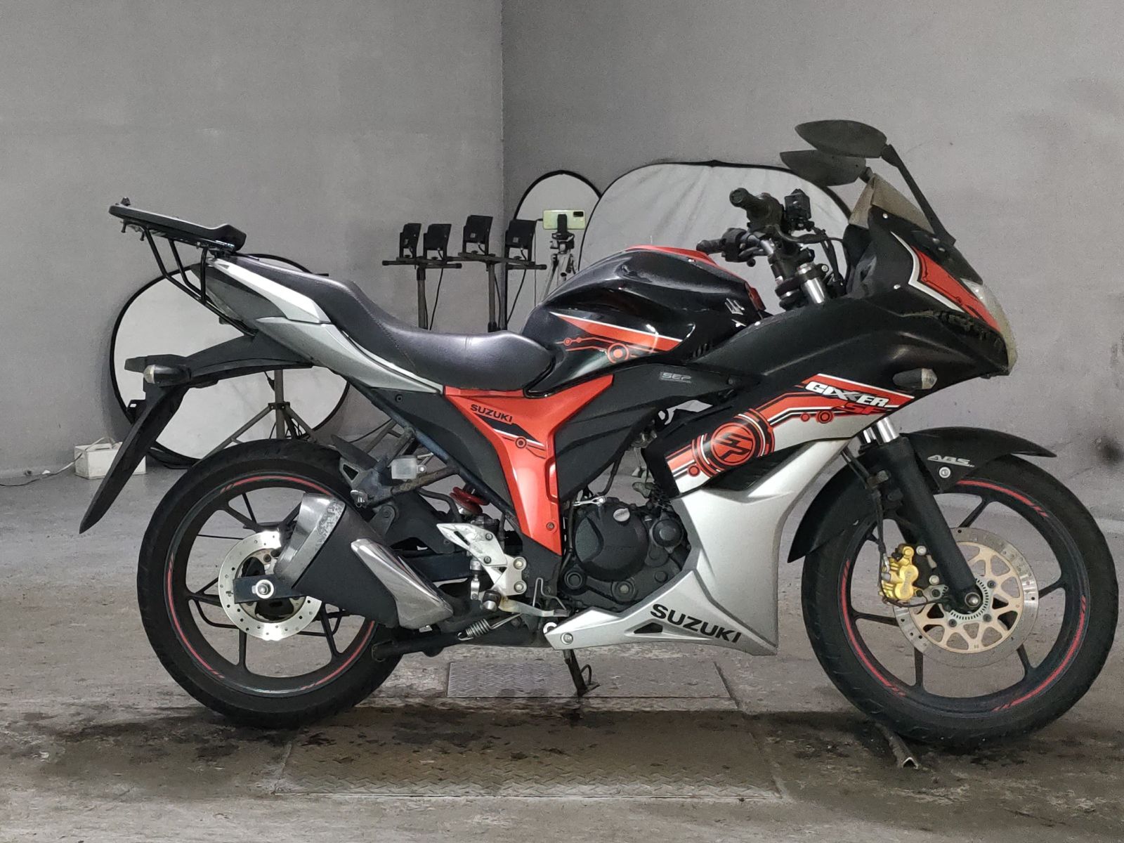 Suzuki GIXXER-SF150