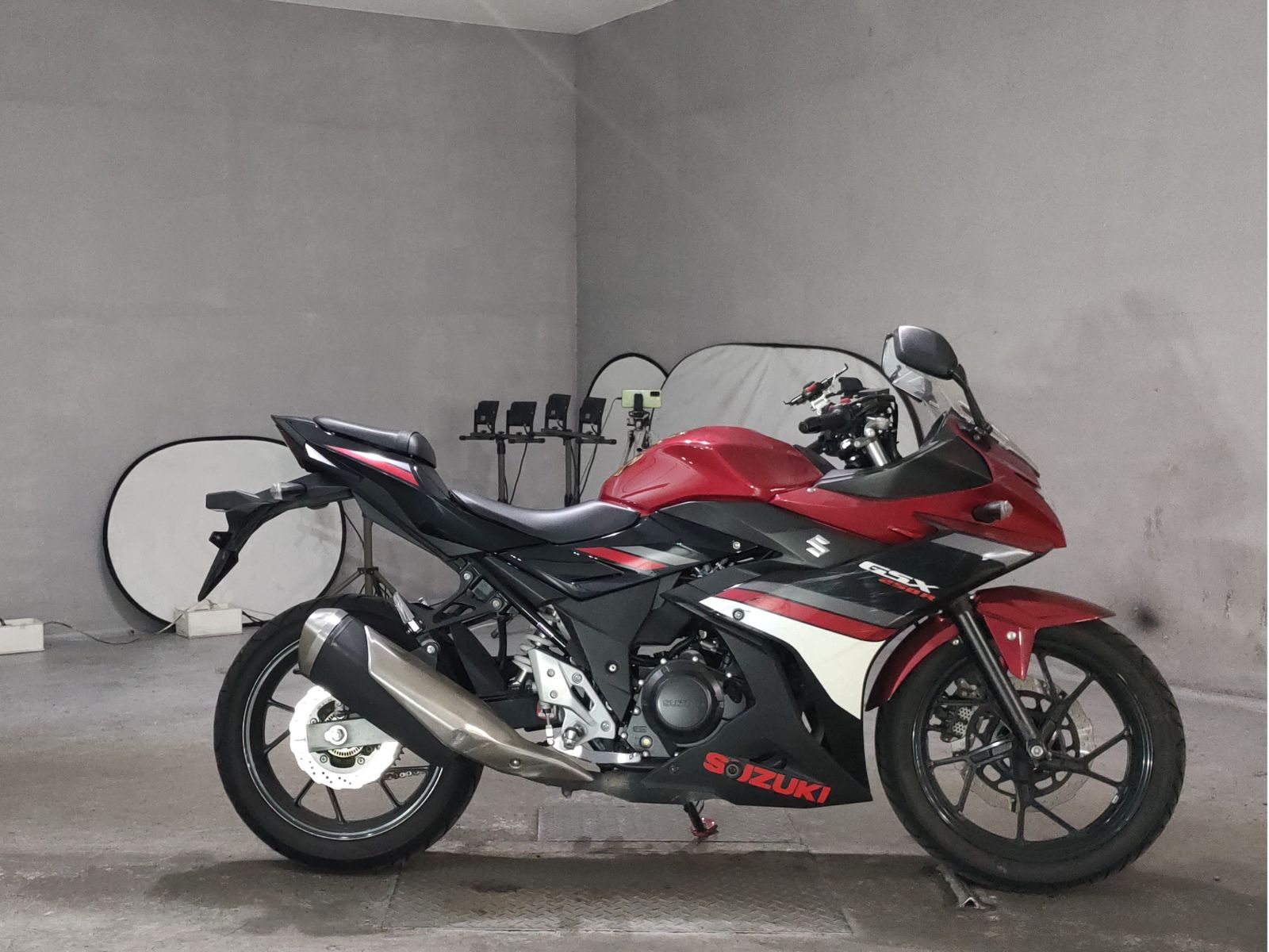 Suzuki GSX250R