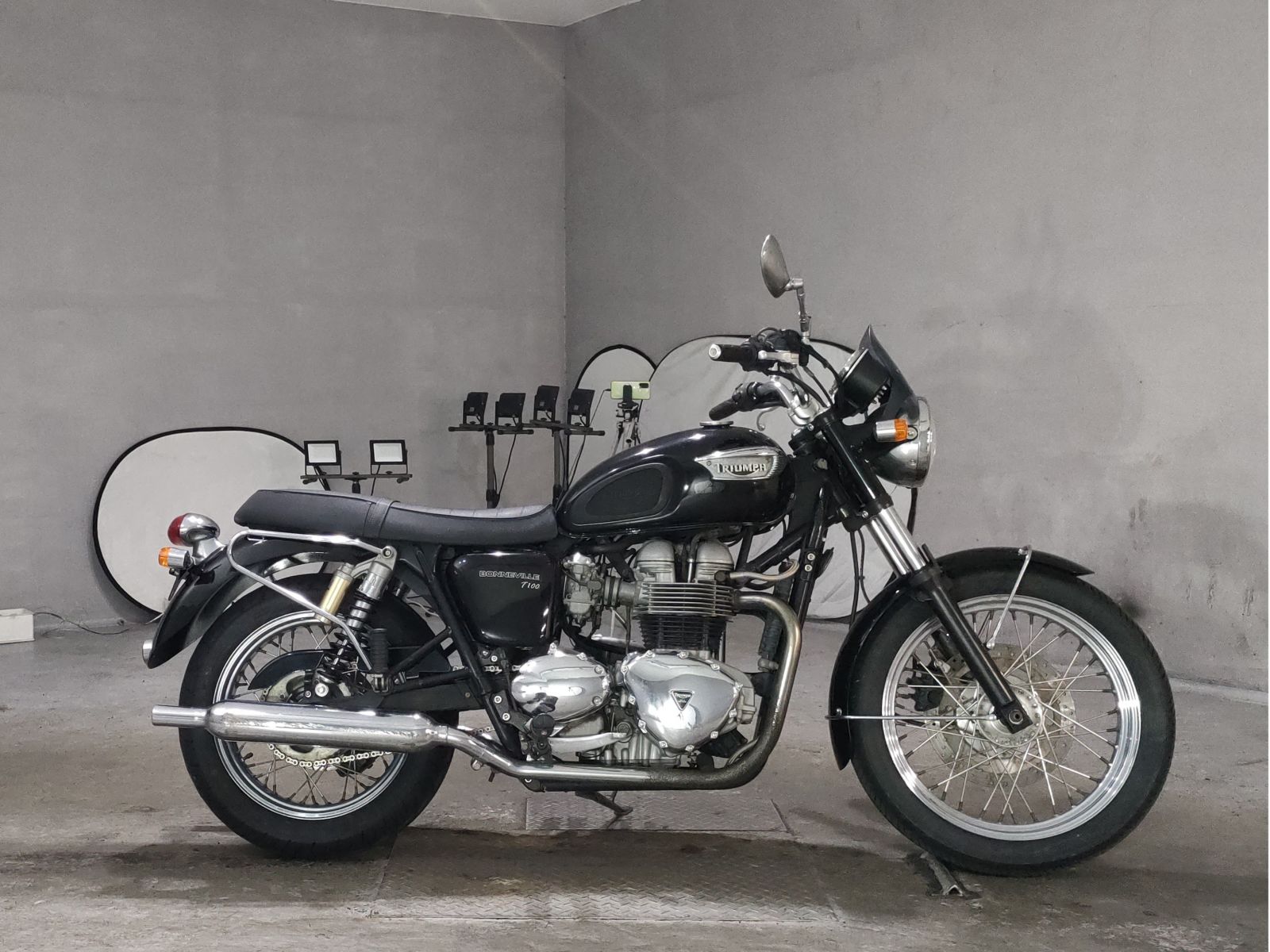 Triumph T100 BONNEVILLE