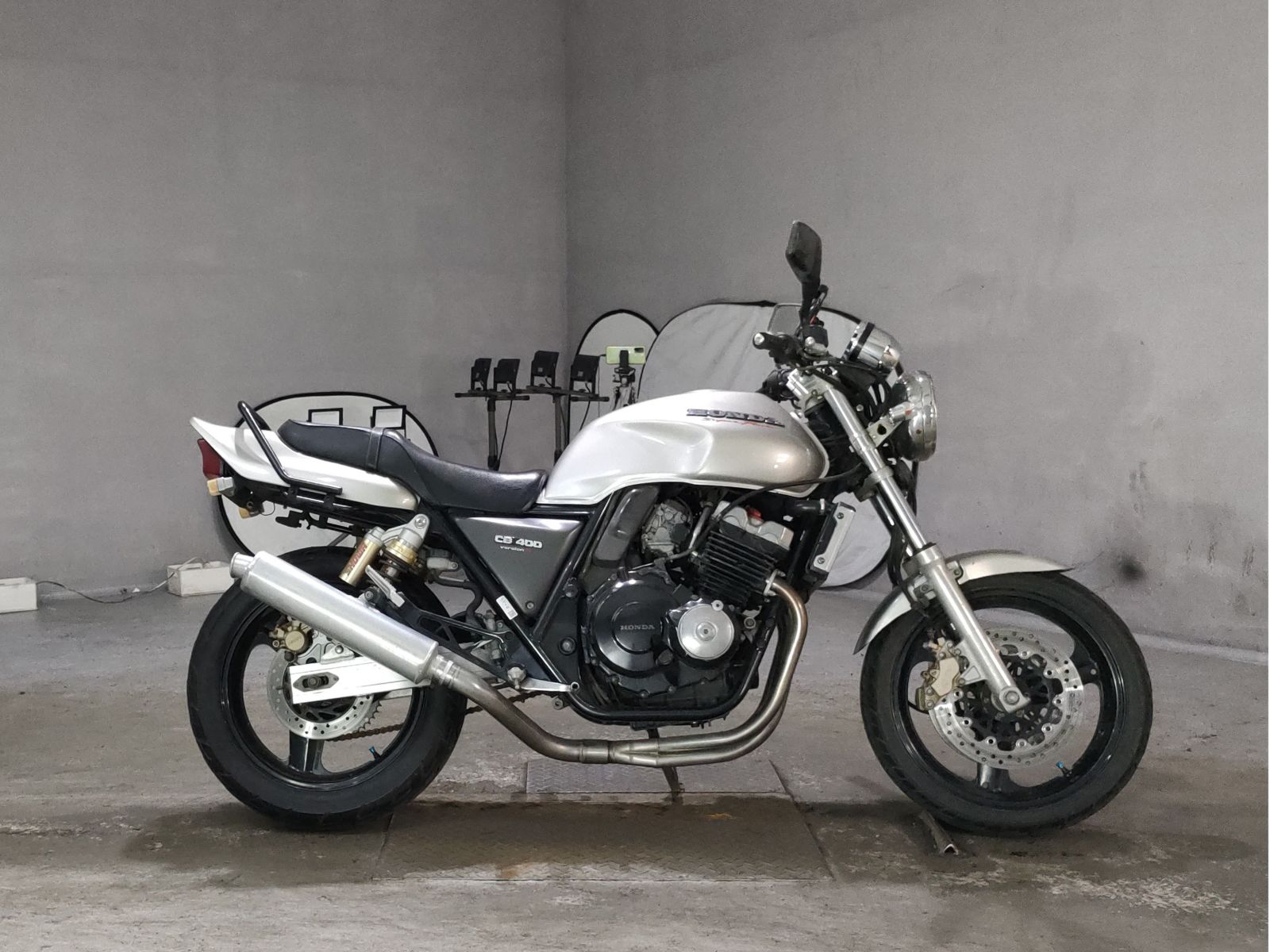 Honda CB400SF