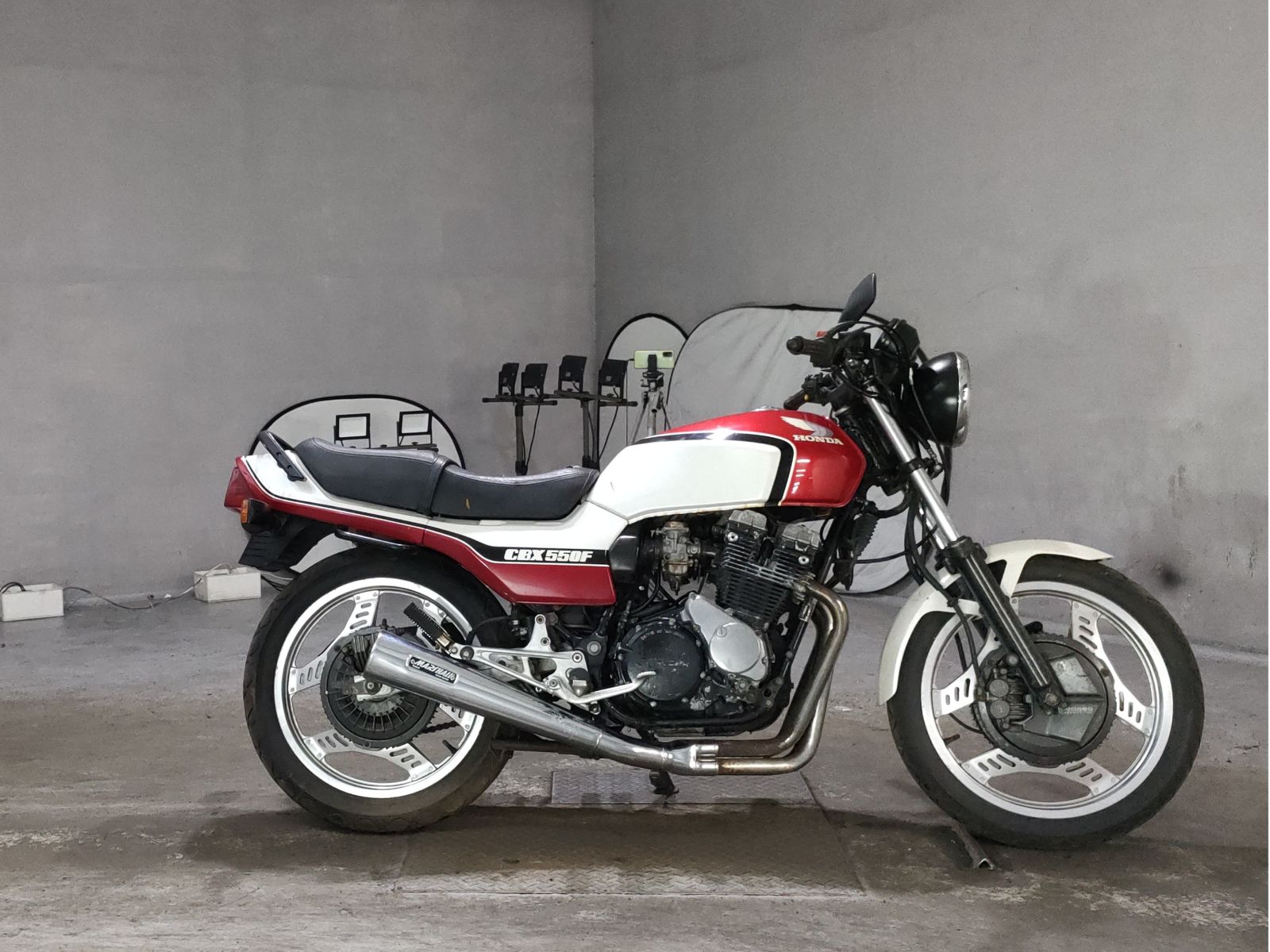 Honda CBX550