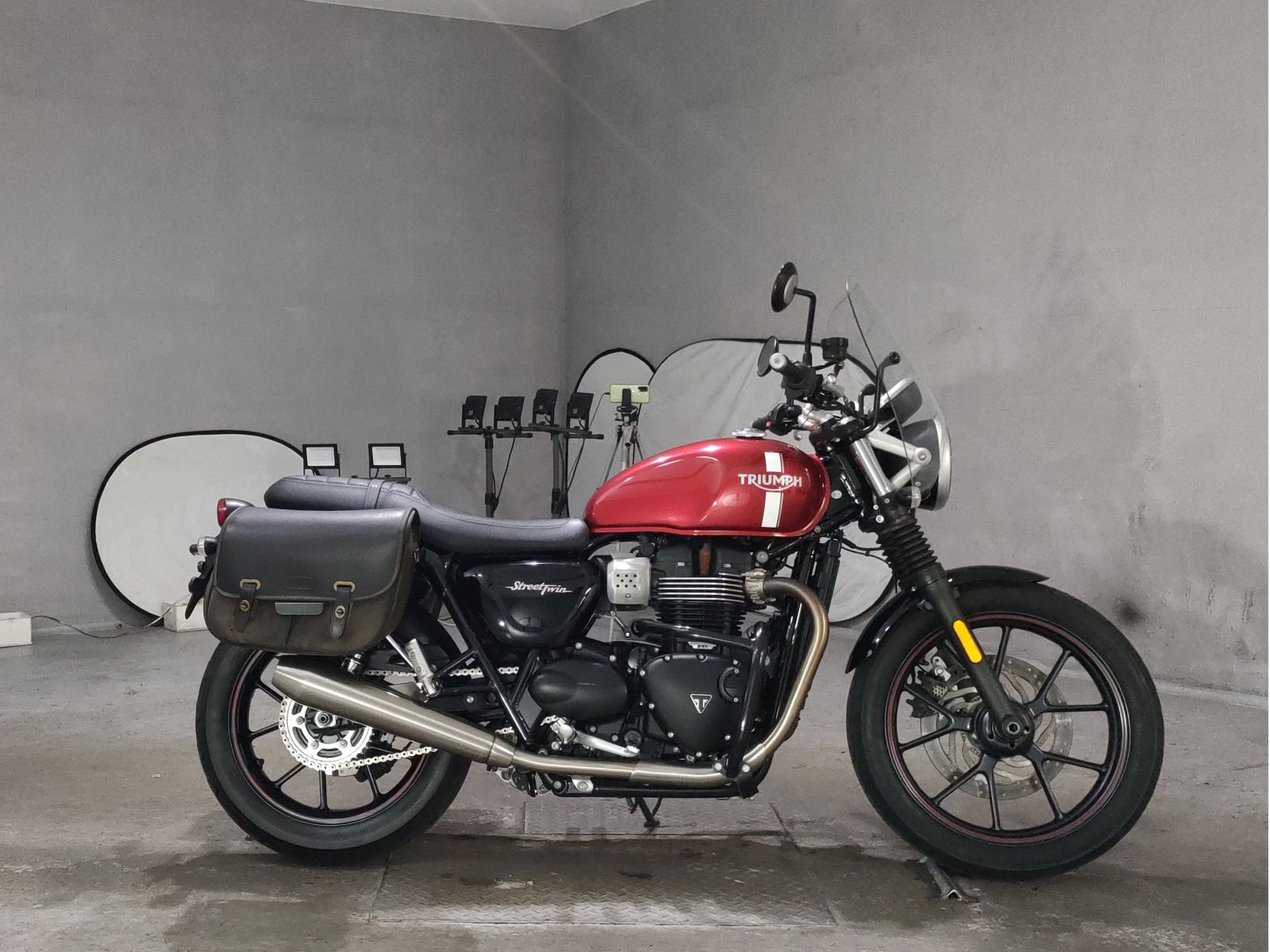 Triumph STREET TWIN 900