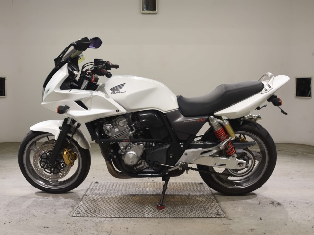 Honda CB400SFV-4 BOLDOR