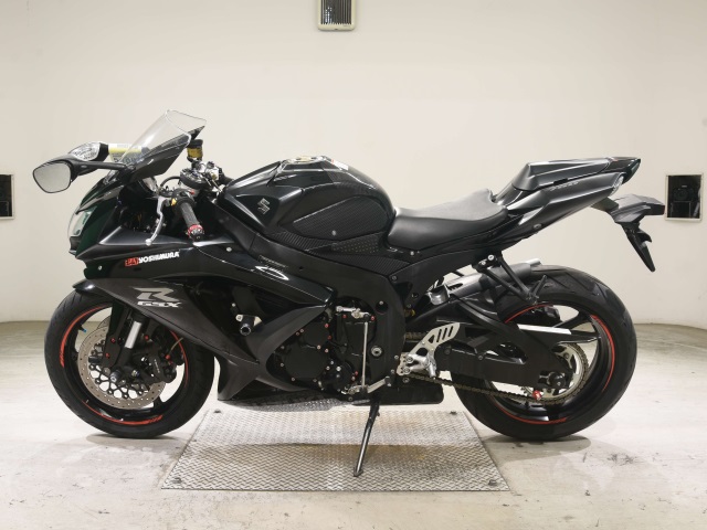 Suzuki GSX-R750