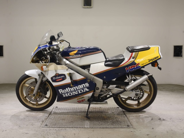 Honda NSR250R-2