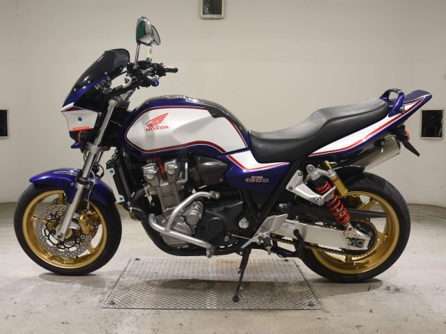 Honda CB1300SF