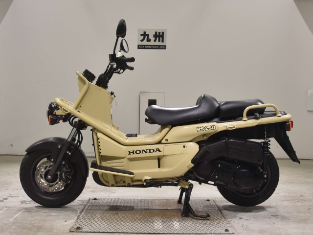 Honda PS250