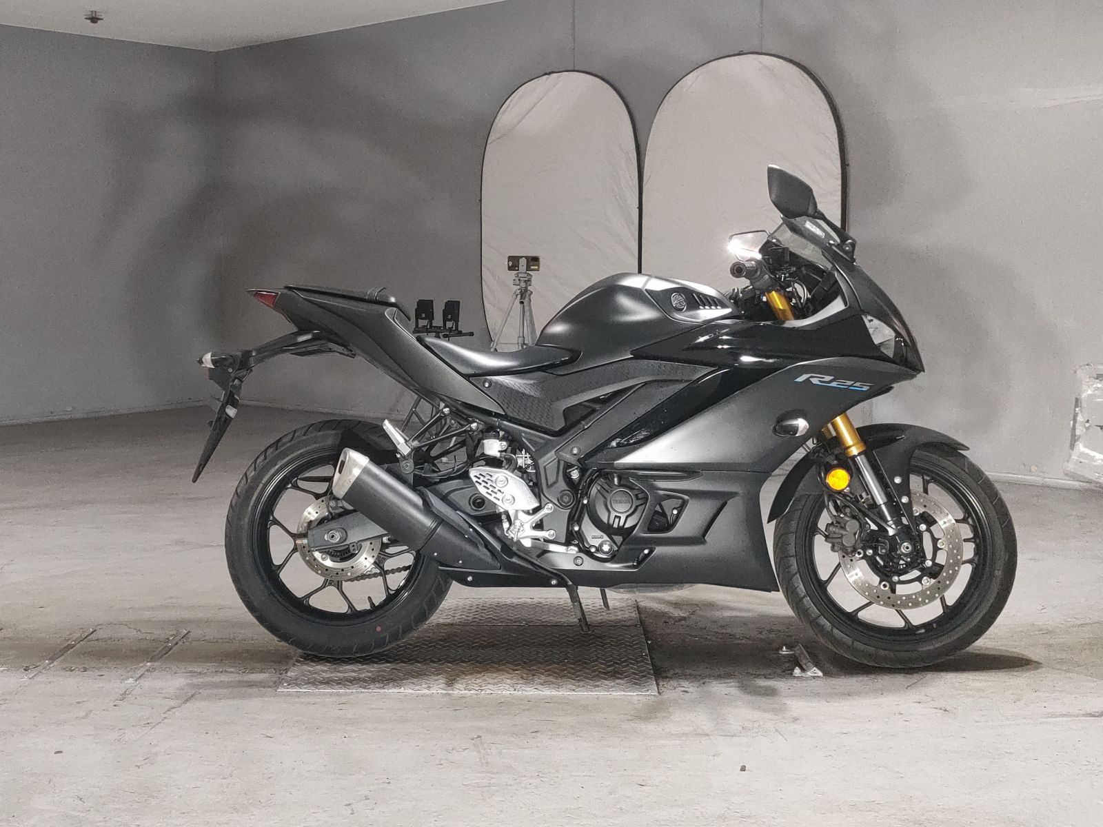 Yamaha YZF-R25