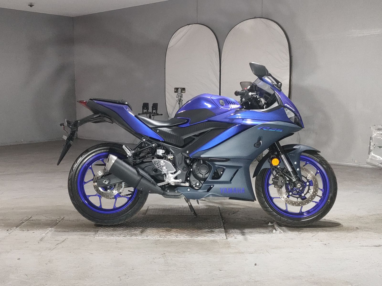 Yamaha YZF-R25