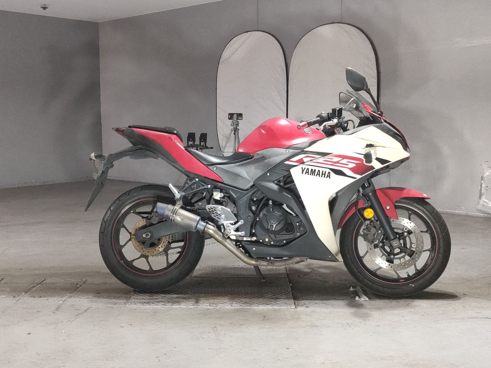 Yamaha YZF-R25
