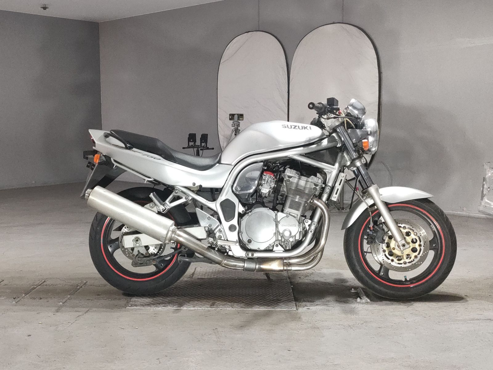 Suzuki GSF750