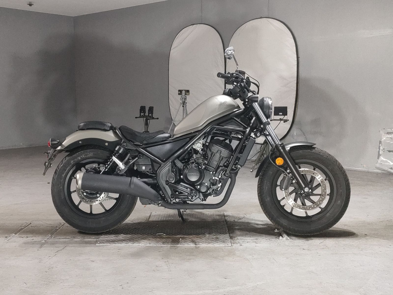 Honda REBEL