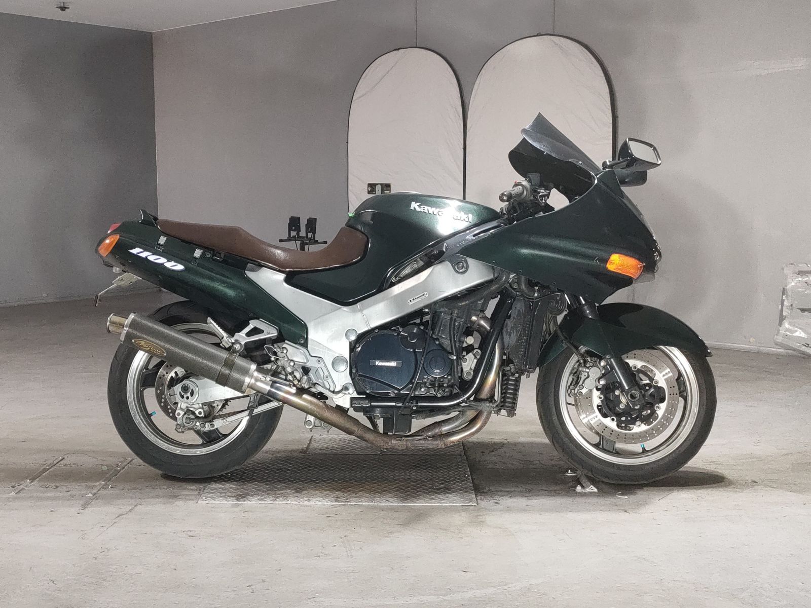 Kawasaki ZZR1100