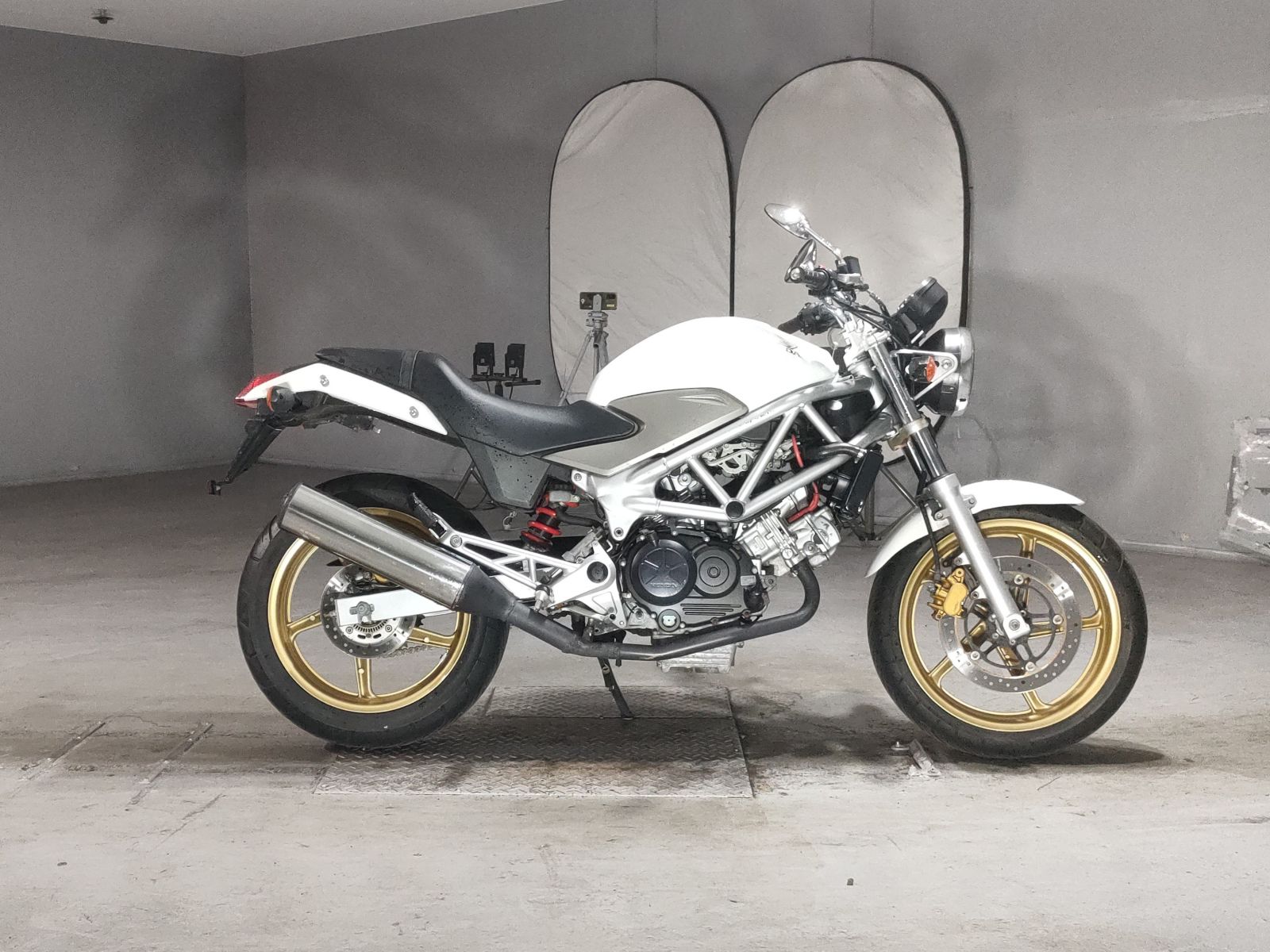 Honda VTR250