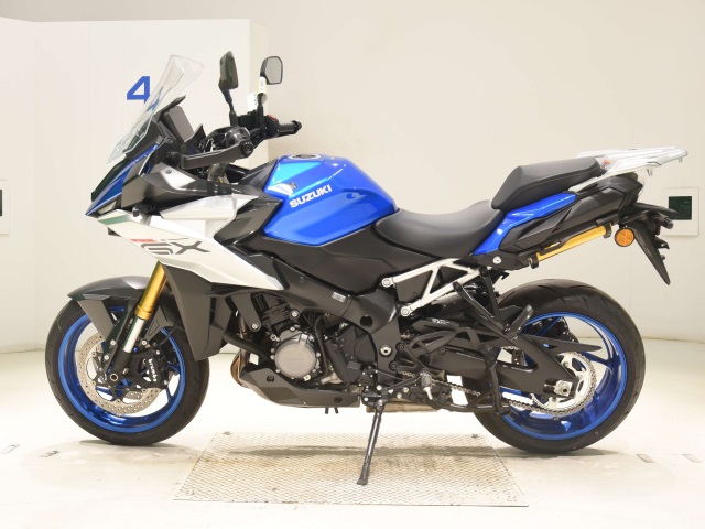 Suzuki GSX-S1000GX