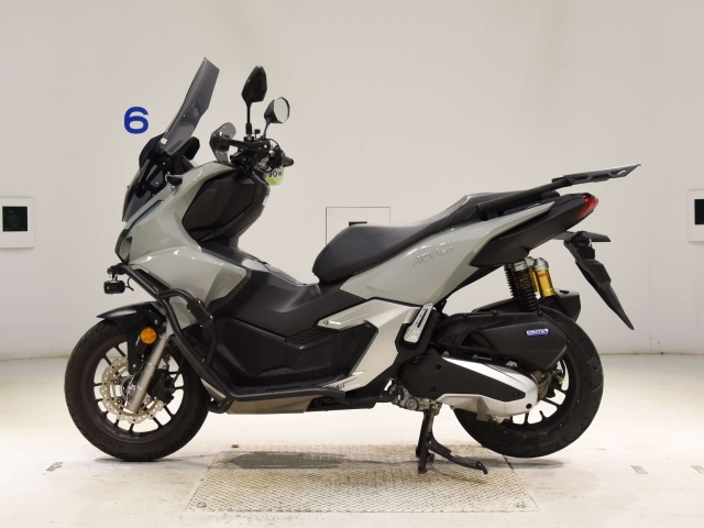 Honda ADV160