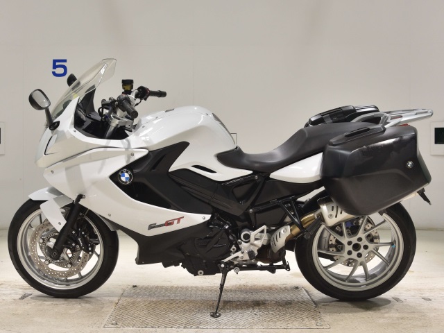 BMW F800GT