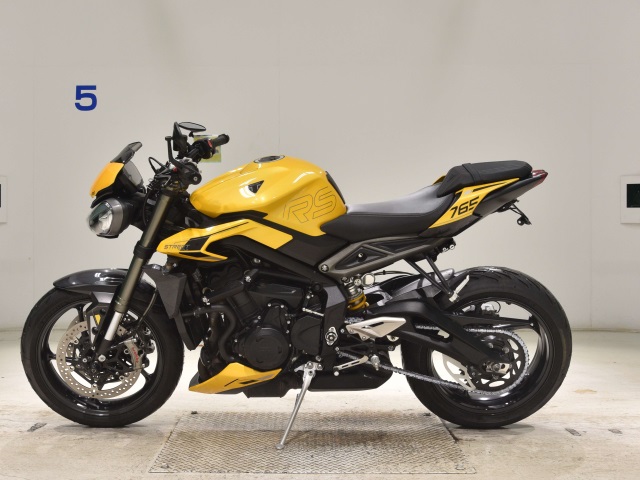 Triumph STREET TRIPLE RS