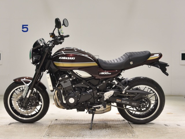 Kawasaki Z900RS