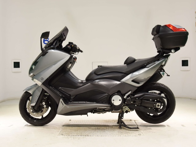 Yamaha T-MAX530
