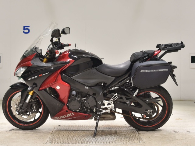 Suzuki GSX-S1000F