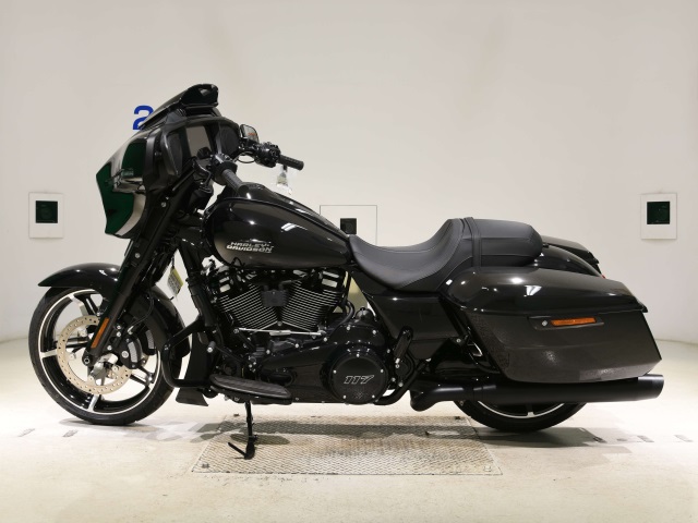 Harley-Davidson Street Glide FLHX1920