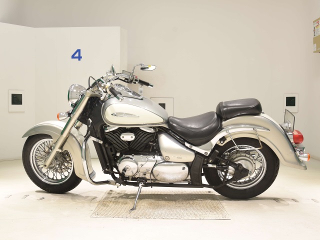 Suzuki INTRUDER 400 CLASSIC