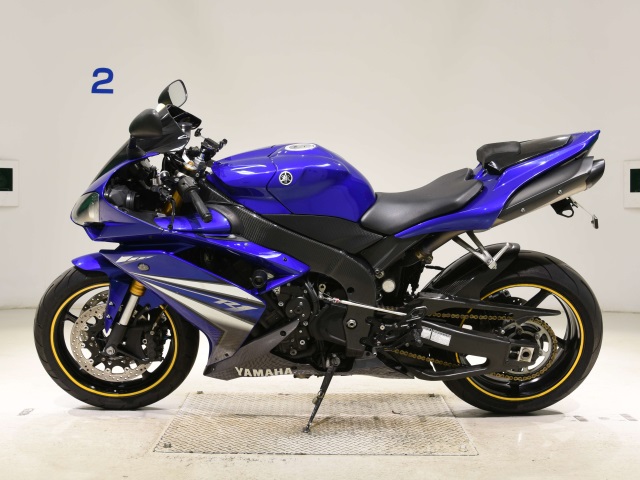 Yamaha YZF-R1