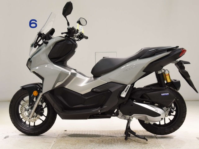 Honda ADV160