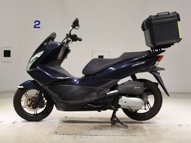 Honda PCX125-2