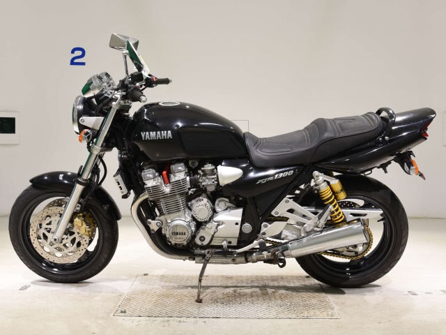 Yamaha XJR1300