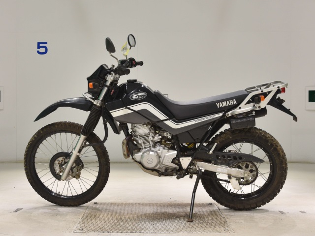 Yamaha SEROW 225-3