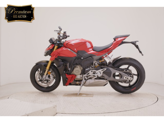 Ducati STREETFIGHTER V4S