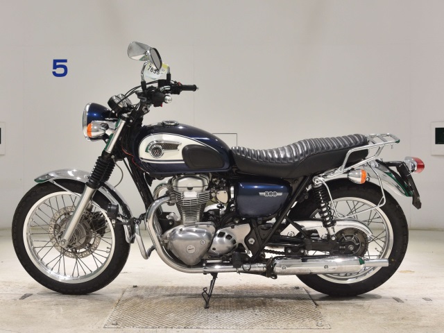 Kawasaki W800