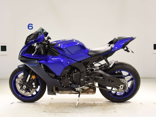 Yamaha YZF-R1