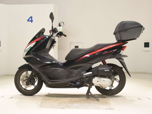 Honda PCX150-2