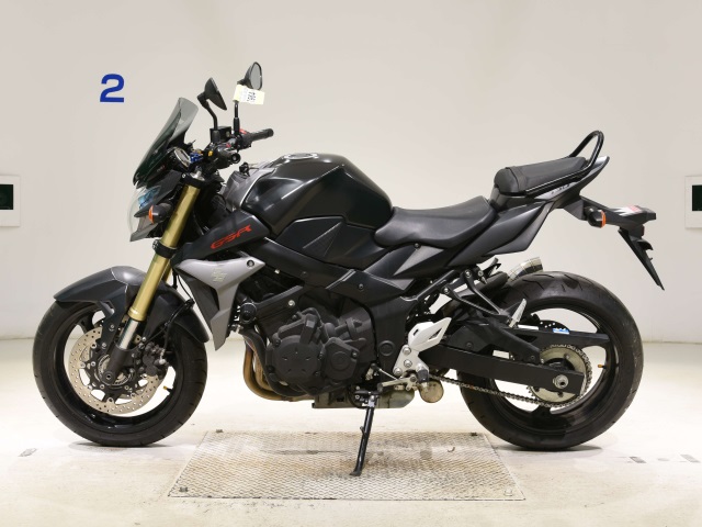 Suzuki GSR750A