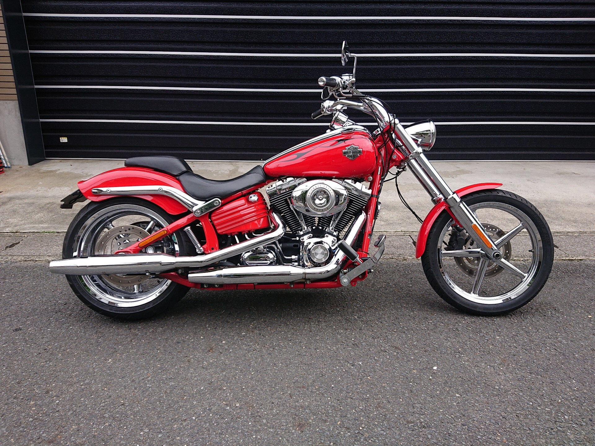 Harley-Davidson Rocker C FXCWC