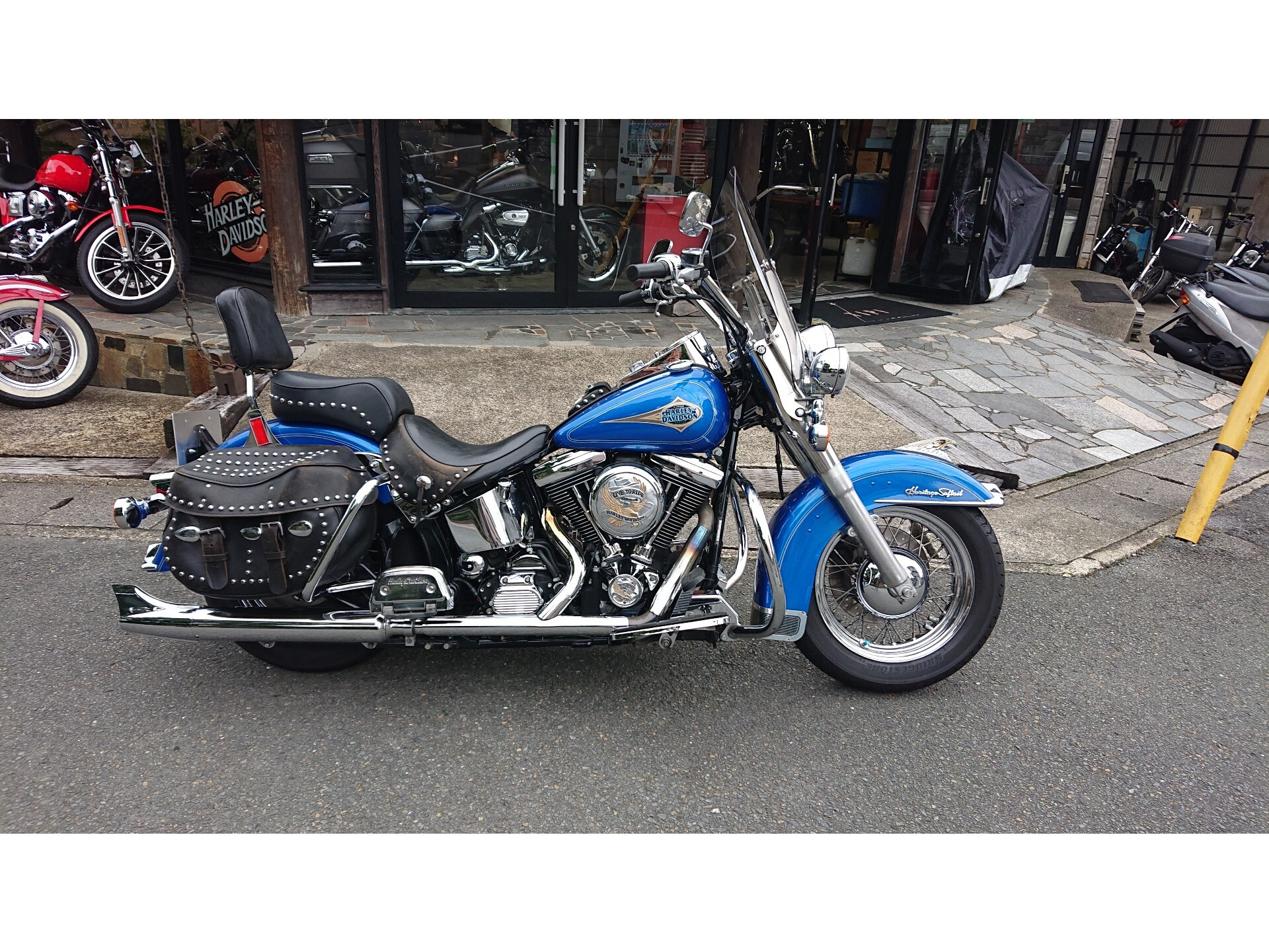 Harley-Davidson Heritage Softail Classic FLSTC