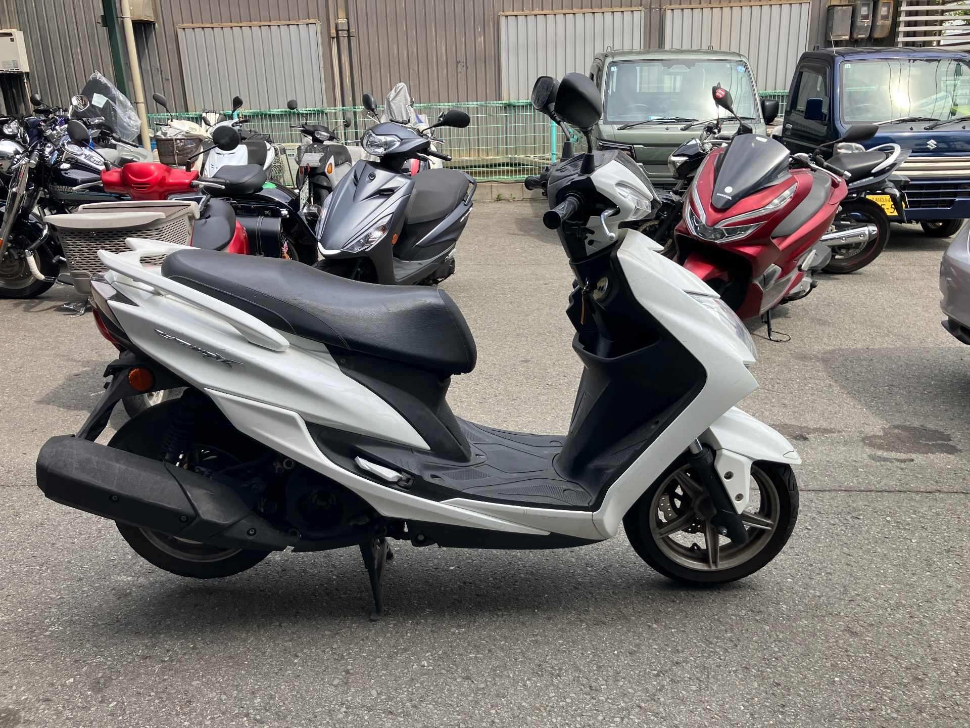 Yamaha CYGNUS X SR