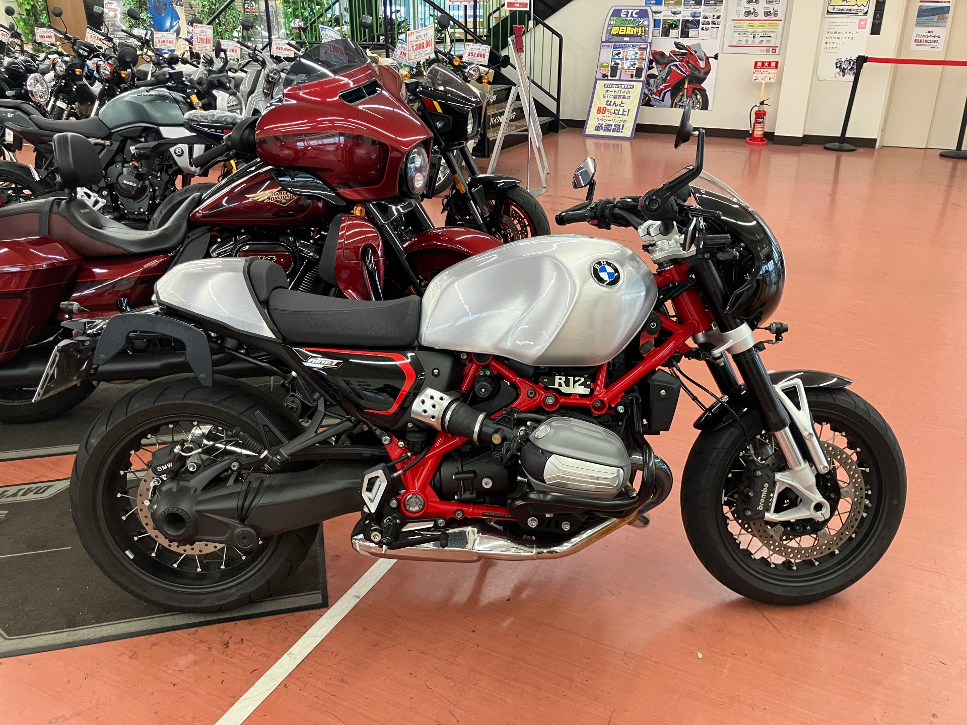 BMW R12 nineT