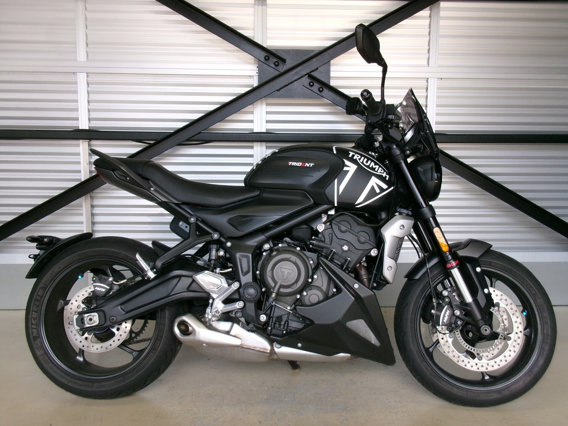 Triumph TRIDENT 660