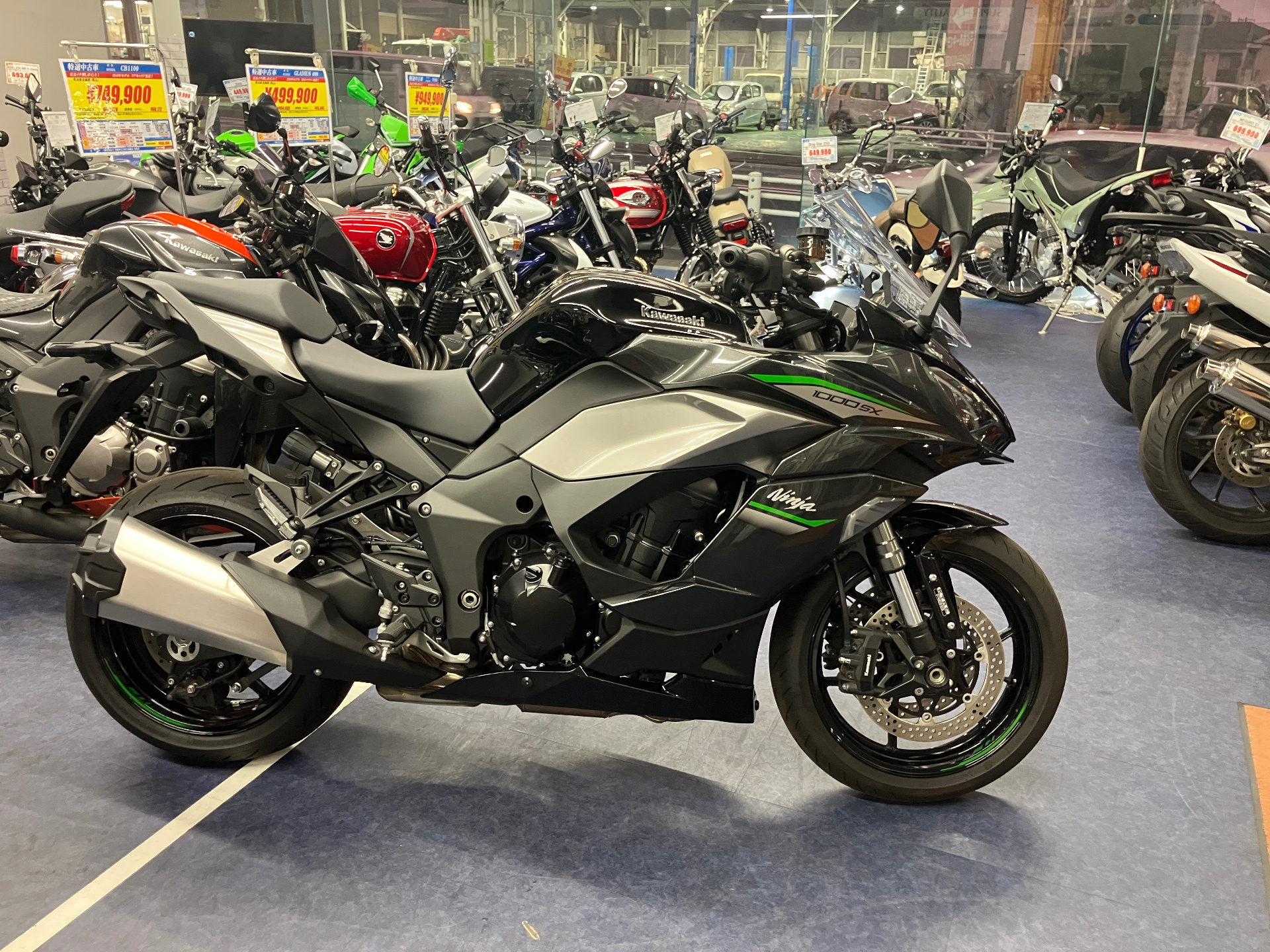 Kawasaki Ninja 1000SX