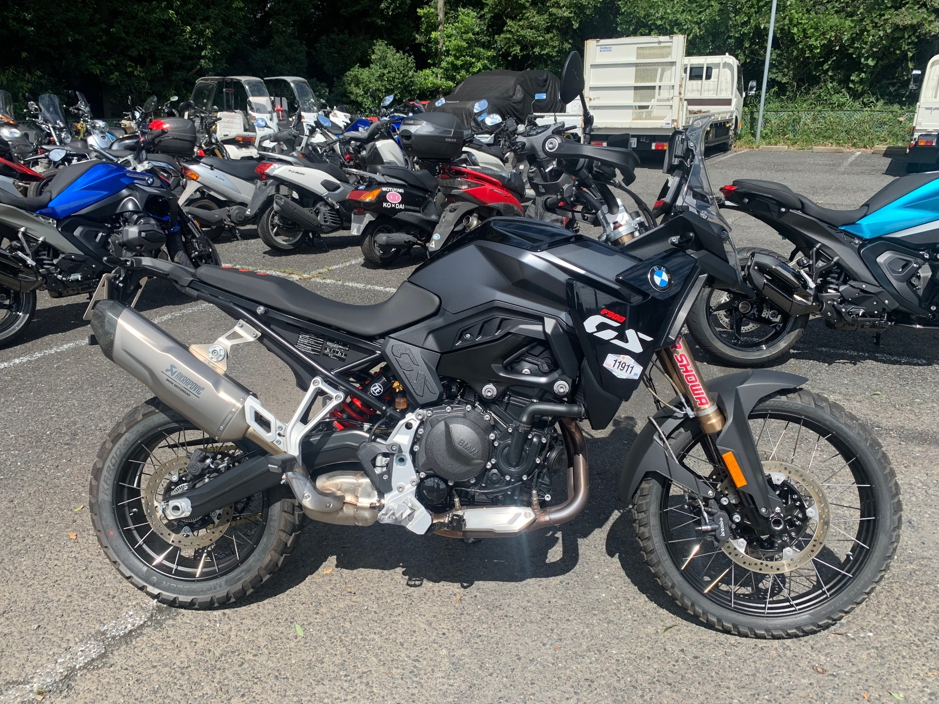 BMW F900GS