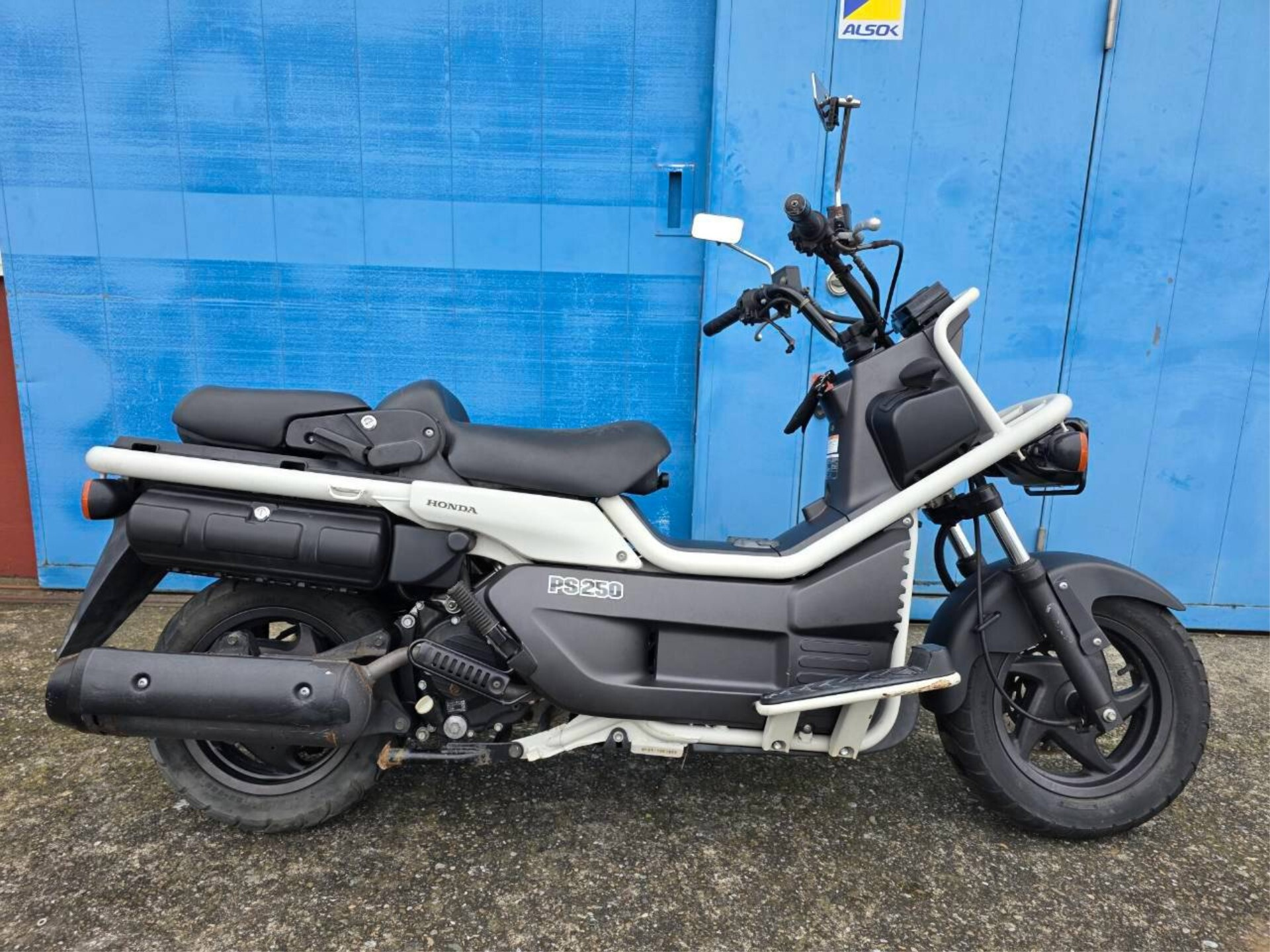 Honda PS250
