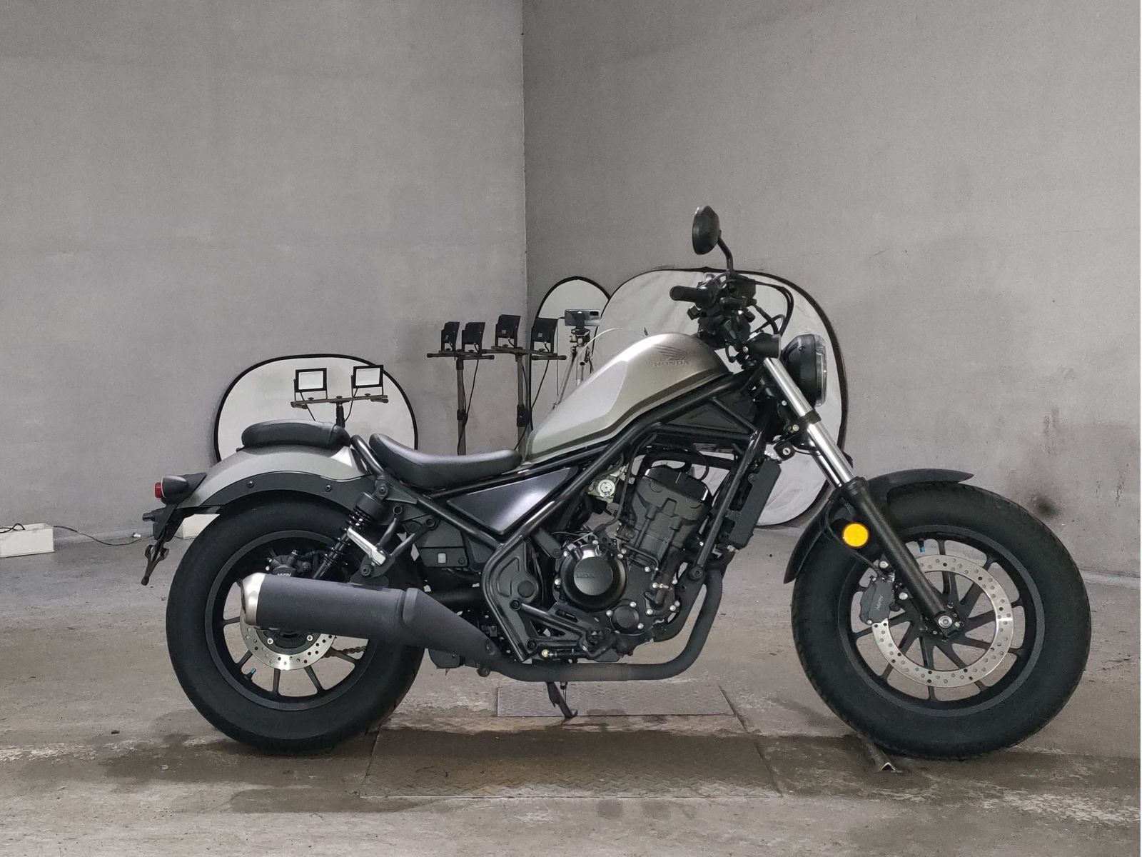 Honda REBEL